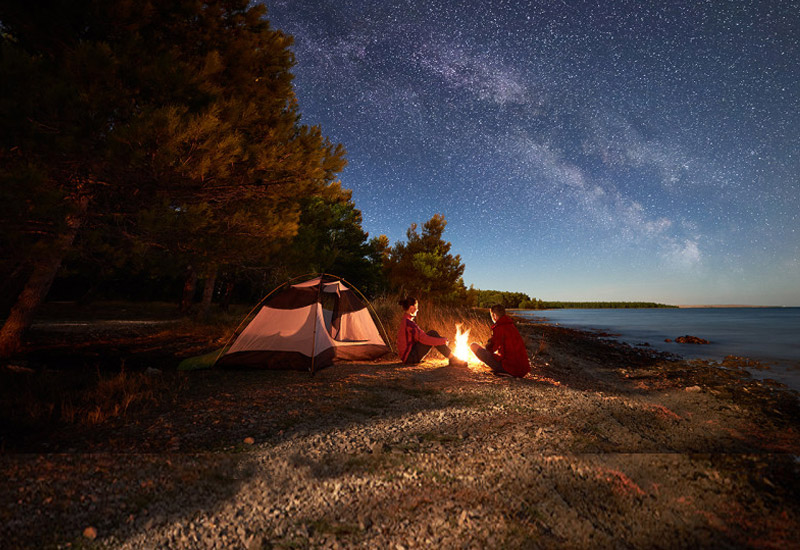 Il Campeggio Libero in Italia: Quadro Normativo e Linee Guida per una Pratica Responsabile